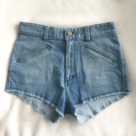 NWT Fiorucci Light Wash High Waisted Denim Shorts - Picture 1 of 12